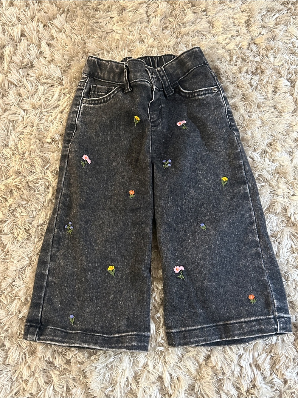 Adorable Black Embroidered Floral Wide-Leg Jeans